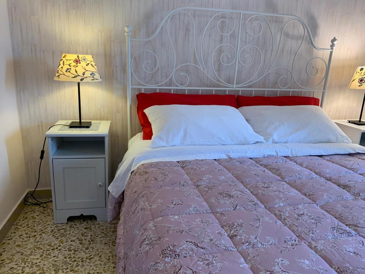 La Casa Di Chicca Appartement Lecce Buitenkant foto